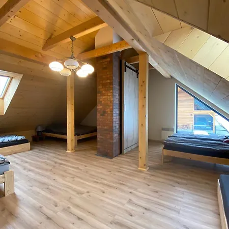 Tri Kocky Chalet